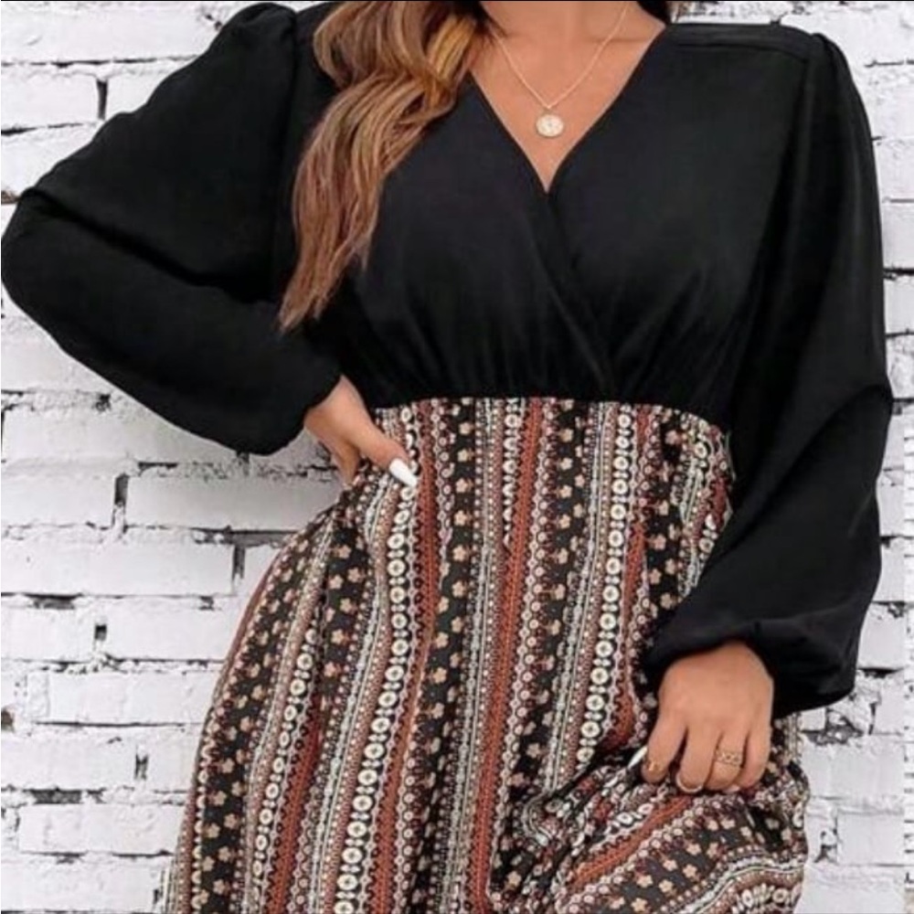 Boho Floral Print dress w/ Lantern sleeves